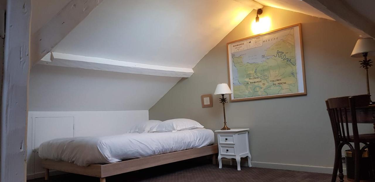 Hotel Les 3*